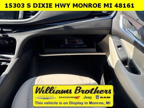 2023 Buick Enclave Avenir