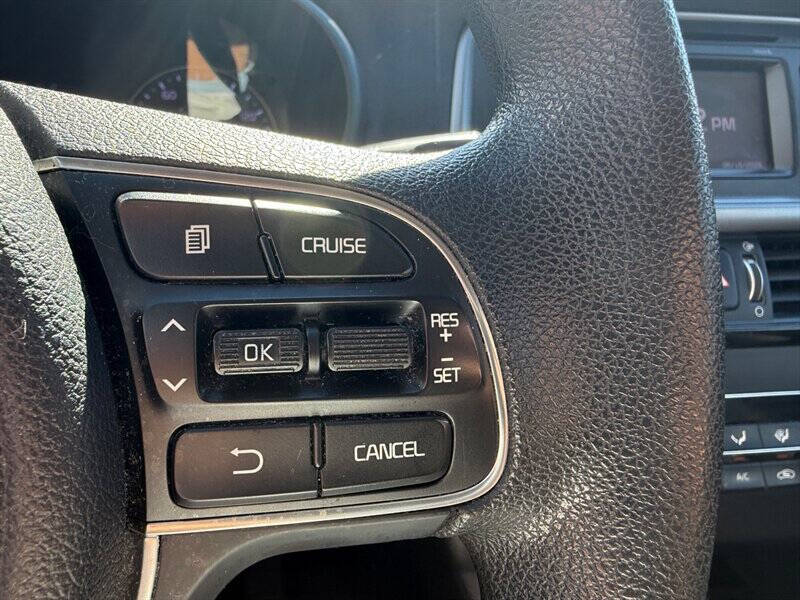 2017 Kia Optima LX