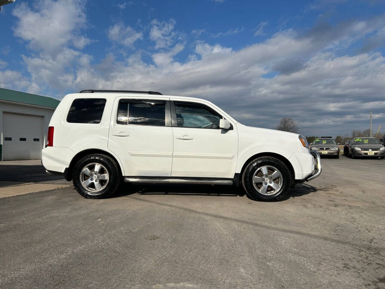 2011 Honda Pilot for sale at Upstate Auto Gallery in Westmoreland, NY