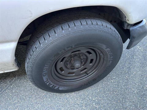 2006 Ford E-Series E-150