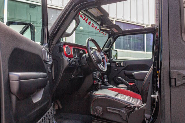 2020 Jeep Gladiator 23