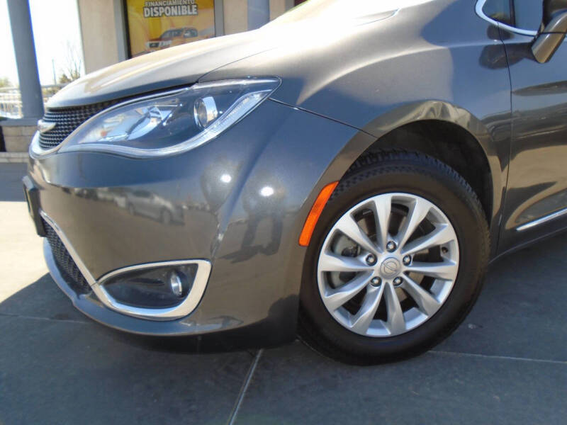 2018 Chrysler Pacifica Touring L