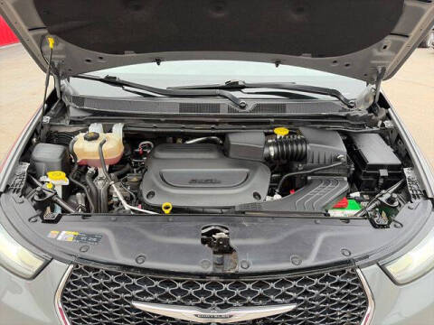 2022 Chrysler Pacifica Touring
