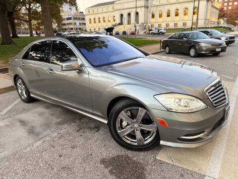 2010 Mercedes-Benz S-Class S 550