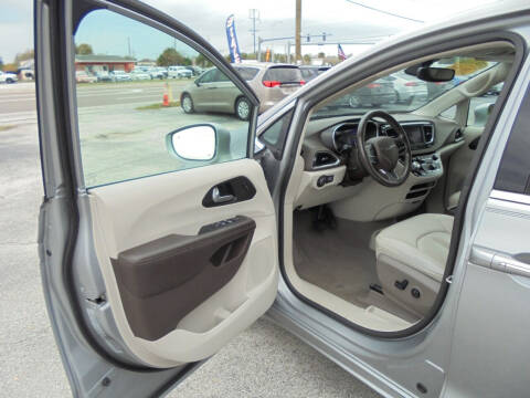 2020 Chrysler Pacifica Touring L