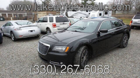 2013 Chrysler 300 for sale at Lake Auto Sales in Hartville OH