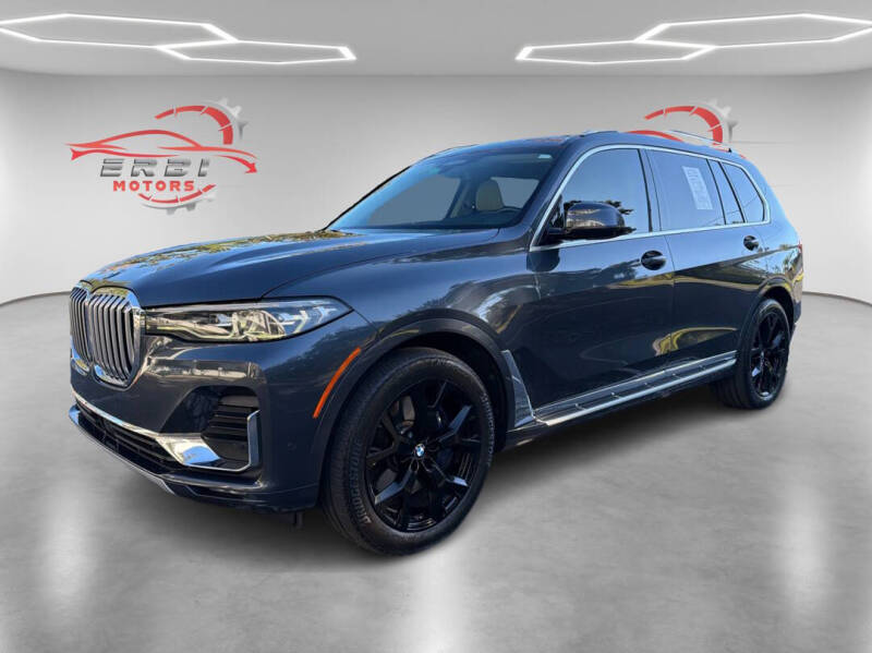 2020 BMW X7 40i's photo