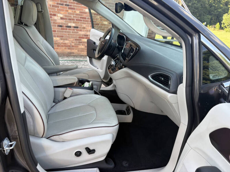 2017 Chrysler Pacifica Limited