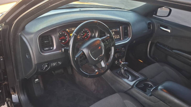 2018 Dodge Charger SXT