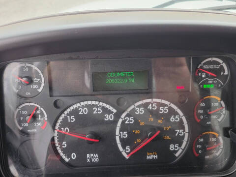 2016 Freightliner M2 106