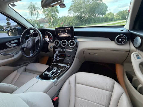 2017 Mercedes-Benz GLC GLC 300
