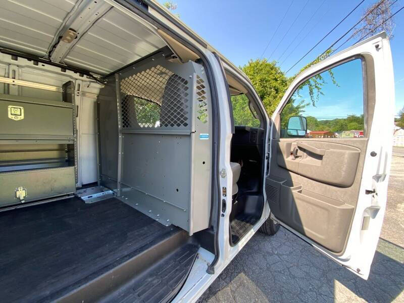 2017 Chevrolet Express 2500