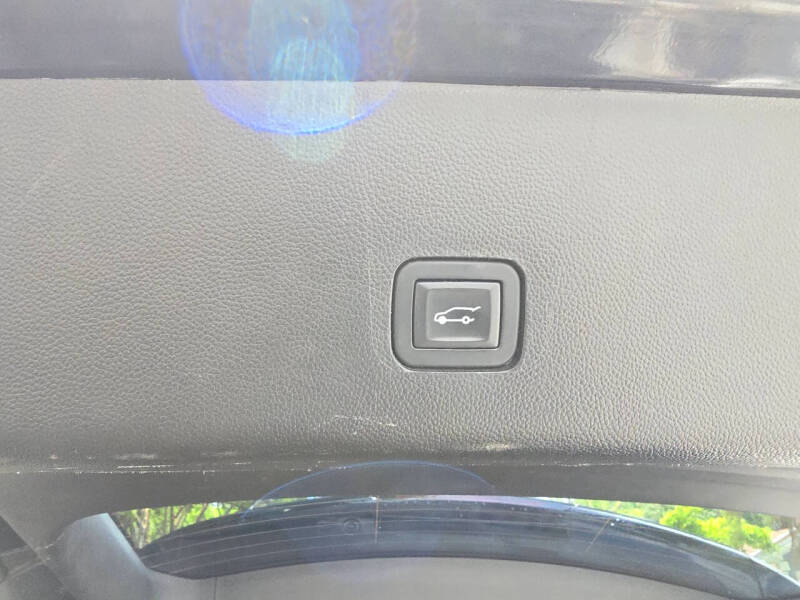 2018 Chevrolet Traverse LT Leather