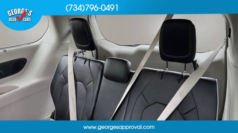 2022 Chrysler Pacifica Limited