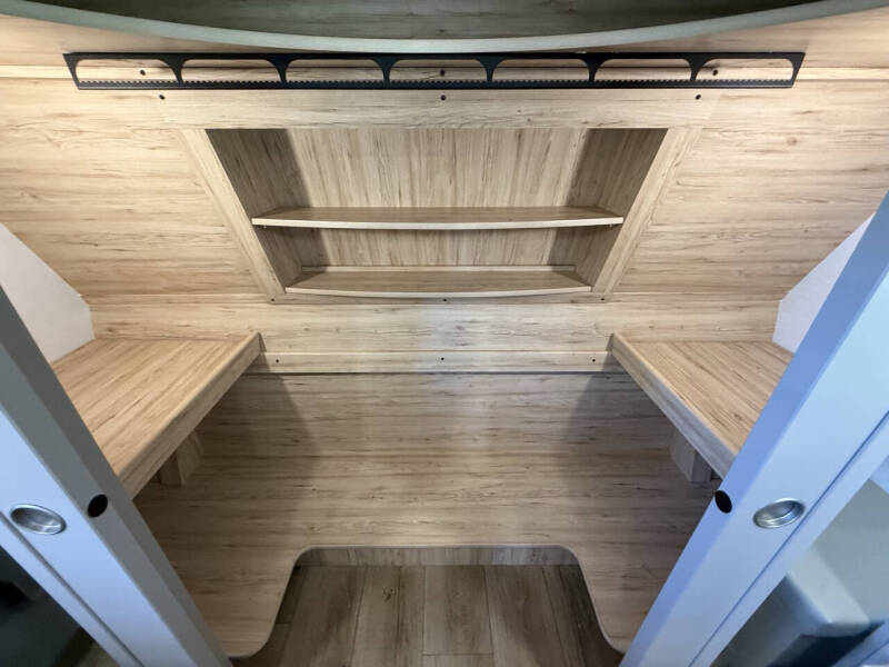 2026 Alliance RV Avenue