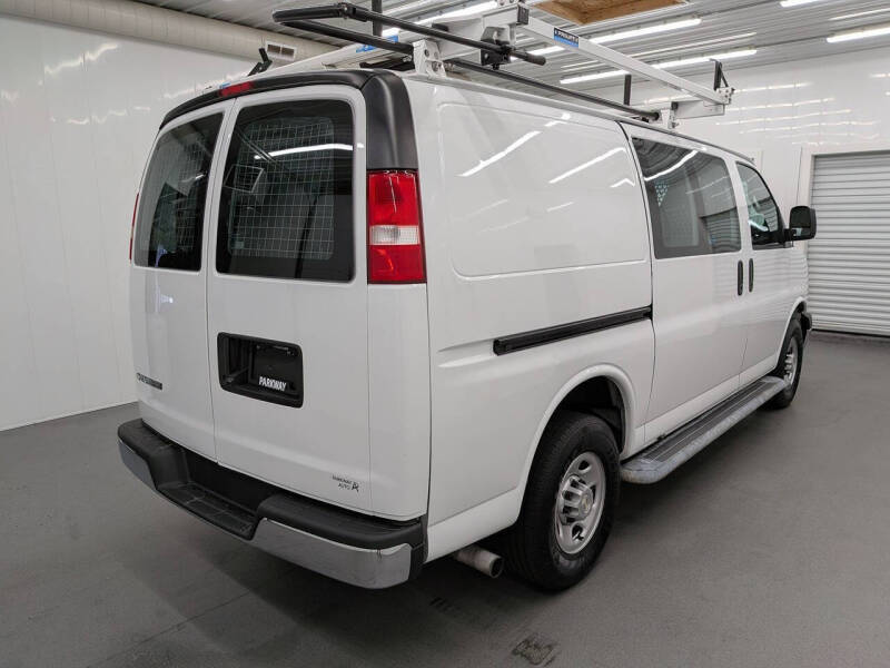 2021 Chevrolet Express 2500