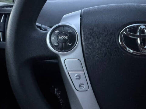 2014 Toyota Prius Two
