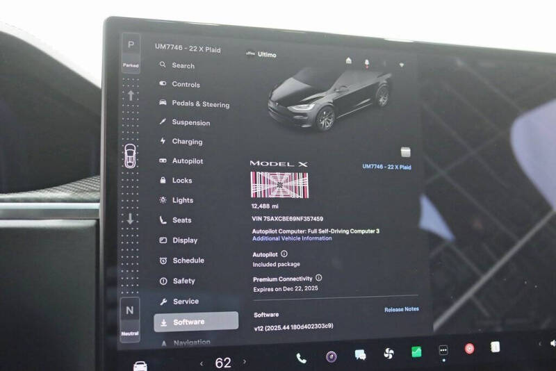 2022 Tesla Model X Plaid