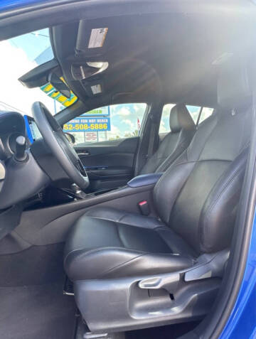 2020 Toyota C-HR XLE