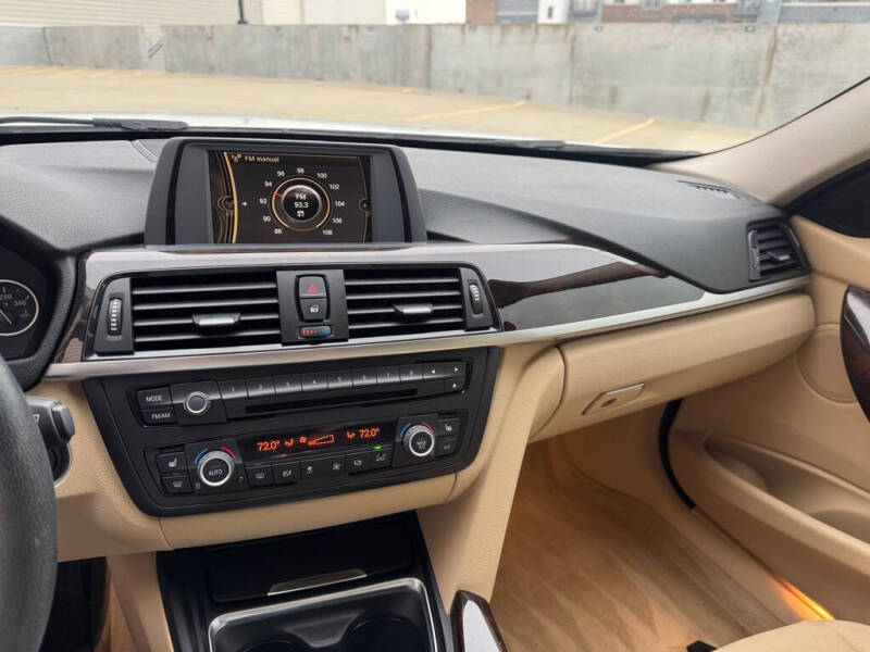 2014 BMW 3 Series 328i