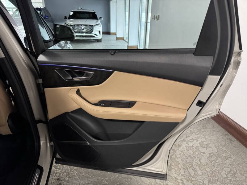 2024 Audi Q7 quattro Prestige 55 TFSI