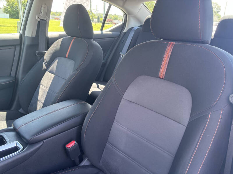 2025 Nissan Sentra SR
