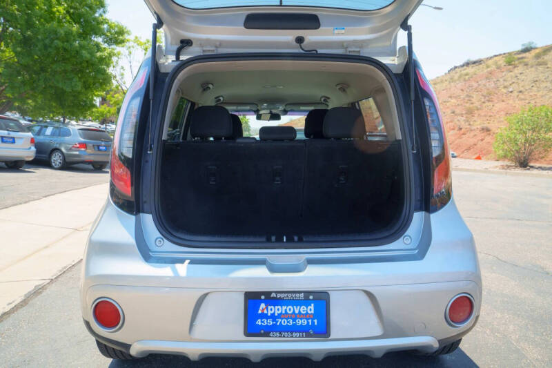 2017 Kia Soul +