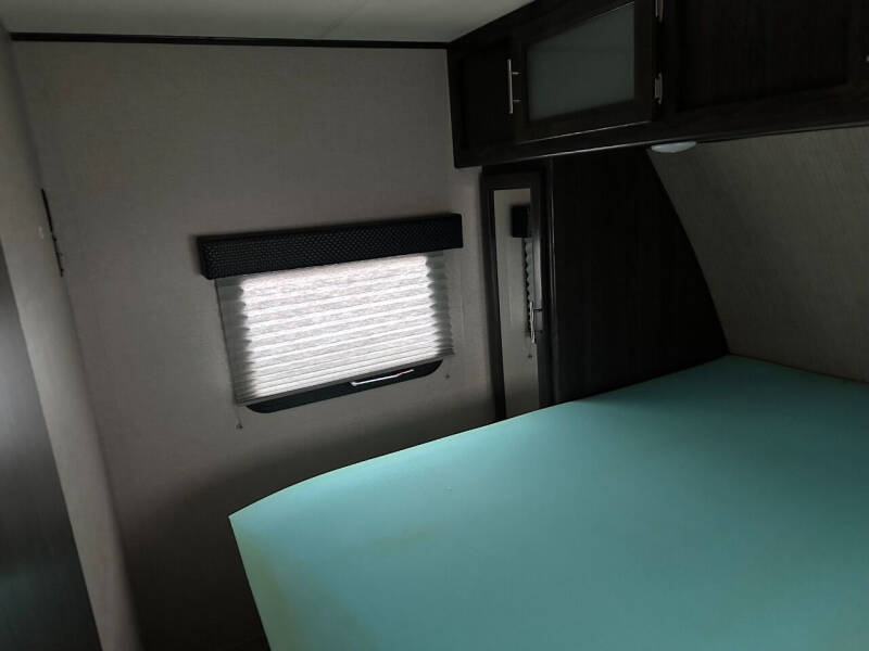 2018 Kodiak 253RBSL