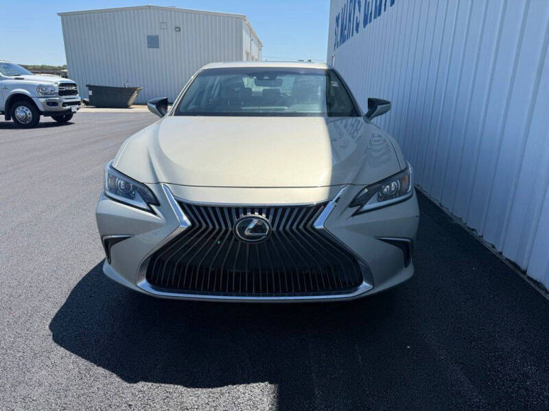 2021 Lexus ES 250