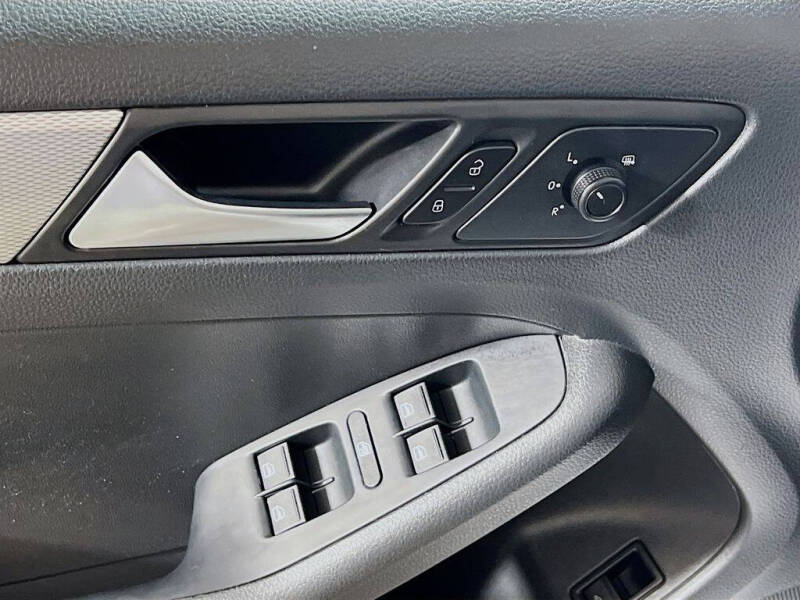 2015 Volkswagen Jetta