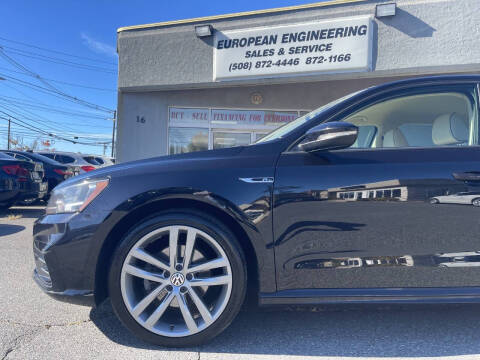 2018 Volkswagen Passat 2.0T R-Line