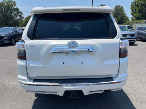 2017 Toyota 4Runner SR5