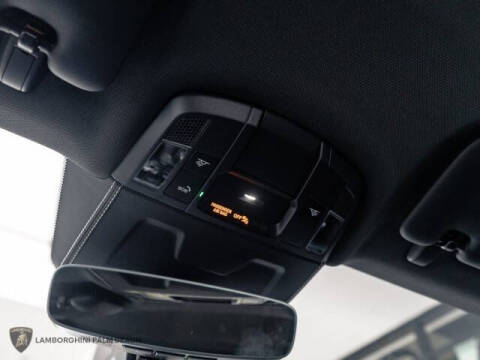 2025 Porsche 911 Carrera