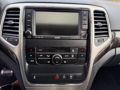 2011 Jeep Grand Cherokee Laredo