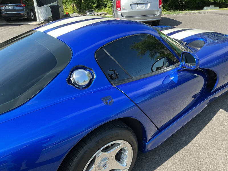 1997 Dodge Viper GTS