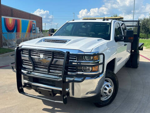 2018 Chevrolet Silverado 3500HD for sale at AUTO DIRECT in Houston TX