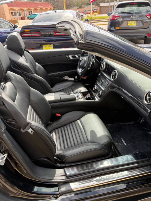 2017 Mercedes-Benz SL-Class