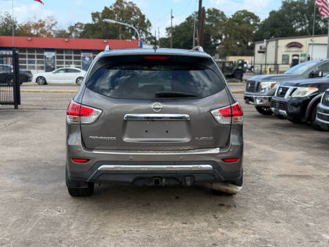2014 Nissan Pathfinder Platinum