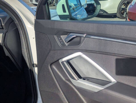 2021 Audi Q3 quattro S line Premium 45 TFSI