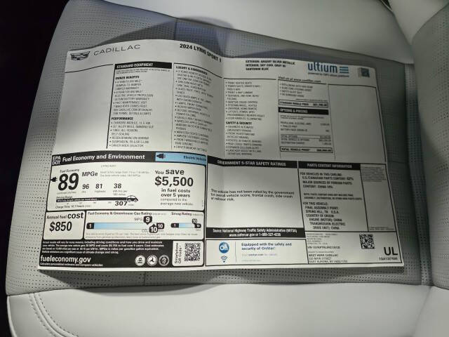 2024 Cadillac LYRIQ Sport 1