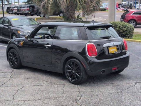 2015 MINI Hardtop 2 Door Cooper