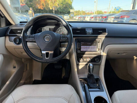 2014 Volkswagen Passat