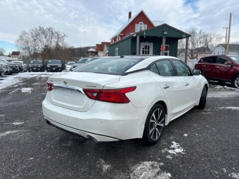 2017 Nissan Maxima Platinum