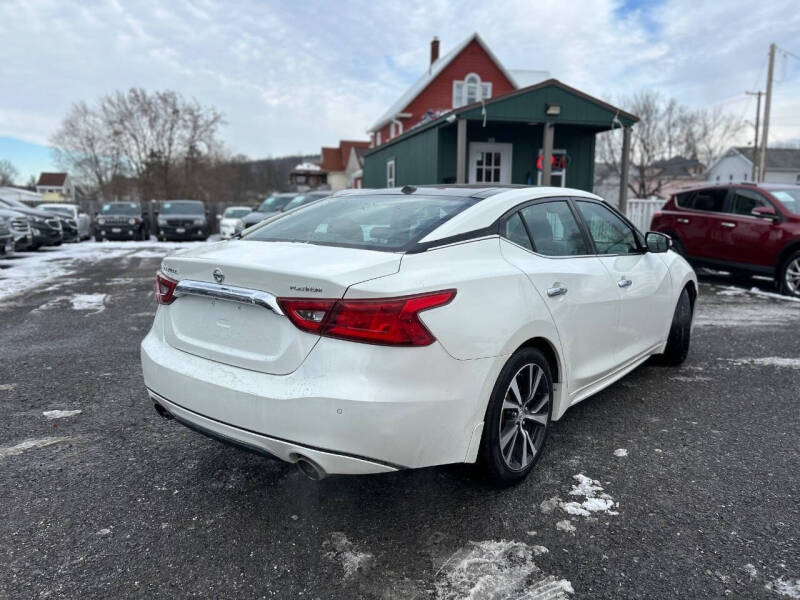 2017 Nissan Maxima Platinum