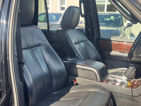 2016 Lincoln Navigator L Select