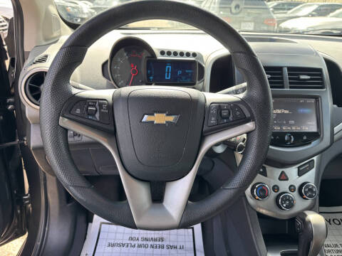 2015 Chevrolet Sonic LT Auto