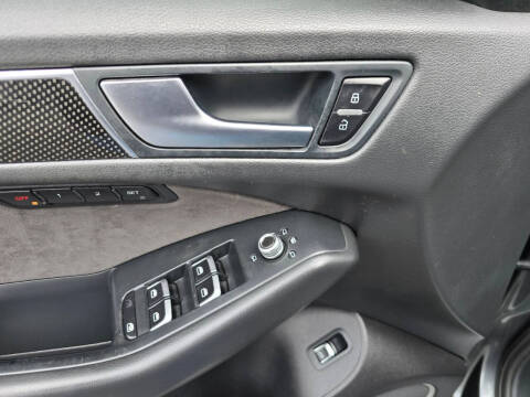 2016 Audi SQ5 3.0T quattro Prestige