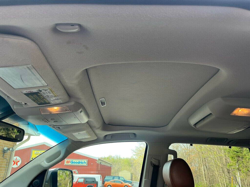 2013 Toyota Sequoia 30