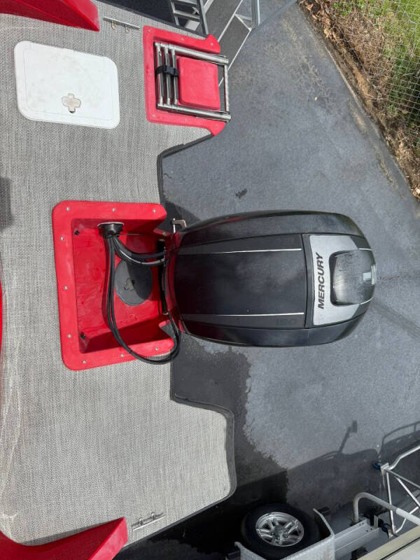 2015 Caravelle Razor