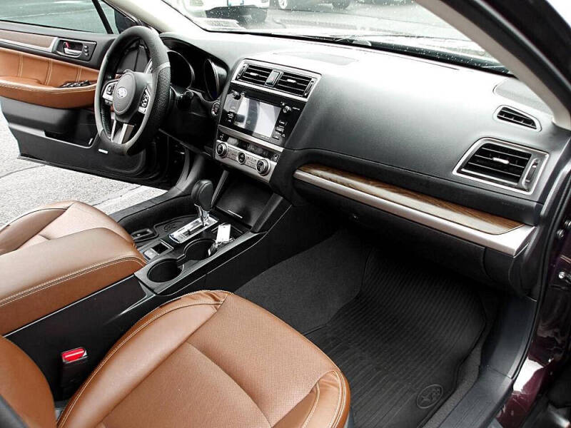 2017 Subaru Outback 3.6R Touring